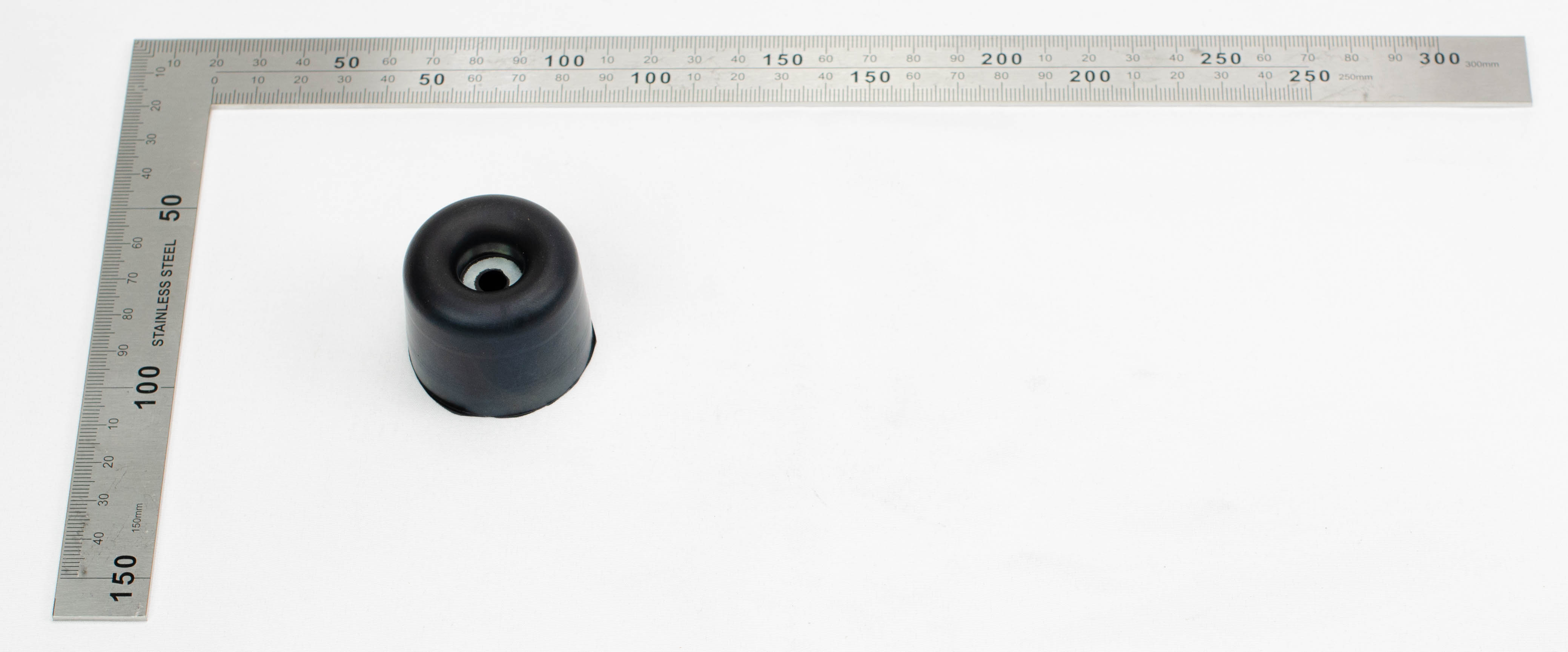 Produktbild Geraetefuss 40x32mm schwarz-0