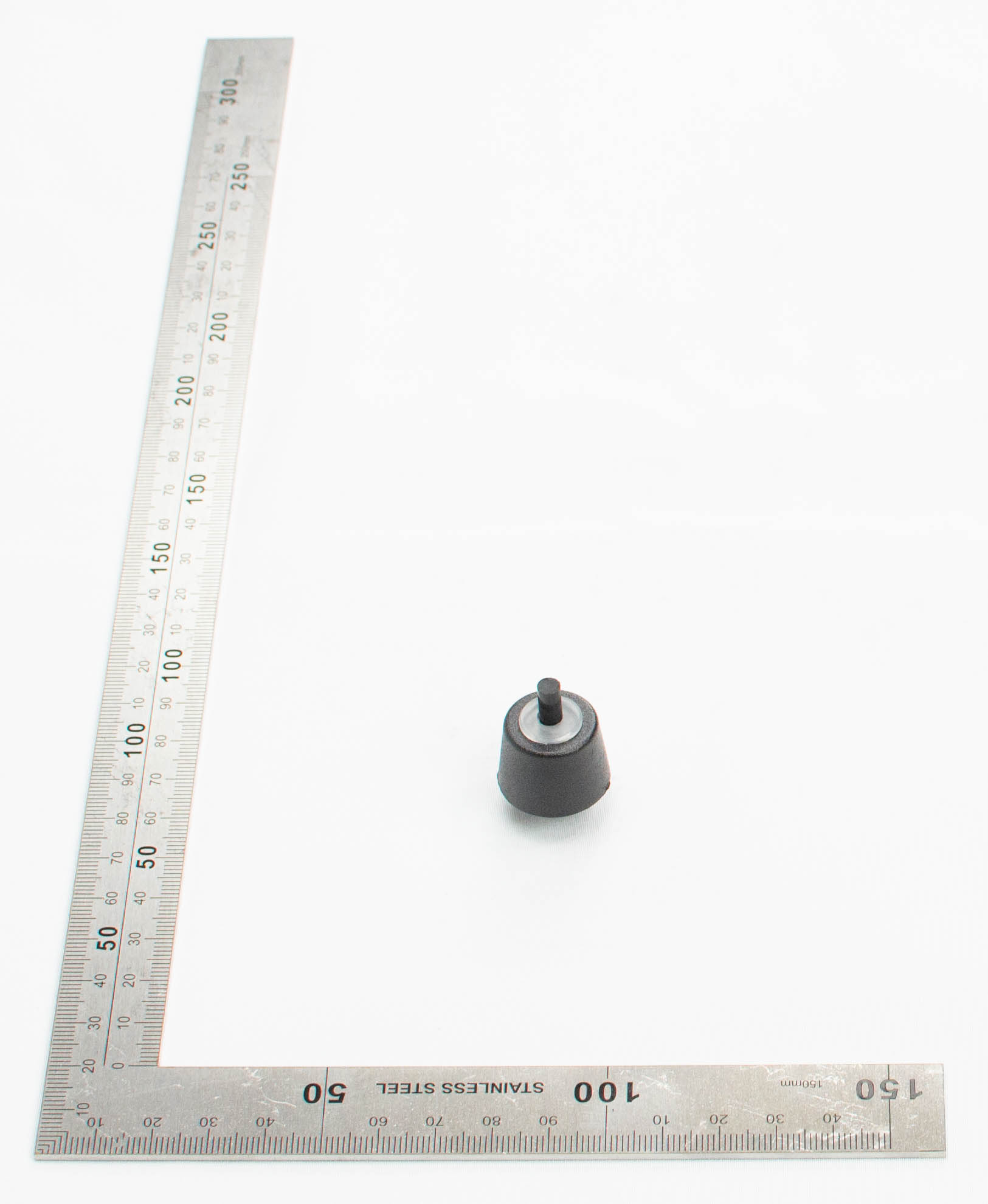 Produktbild Geraetefuss 21x15mm mit Eindruckstift-1