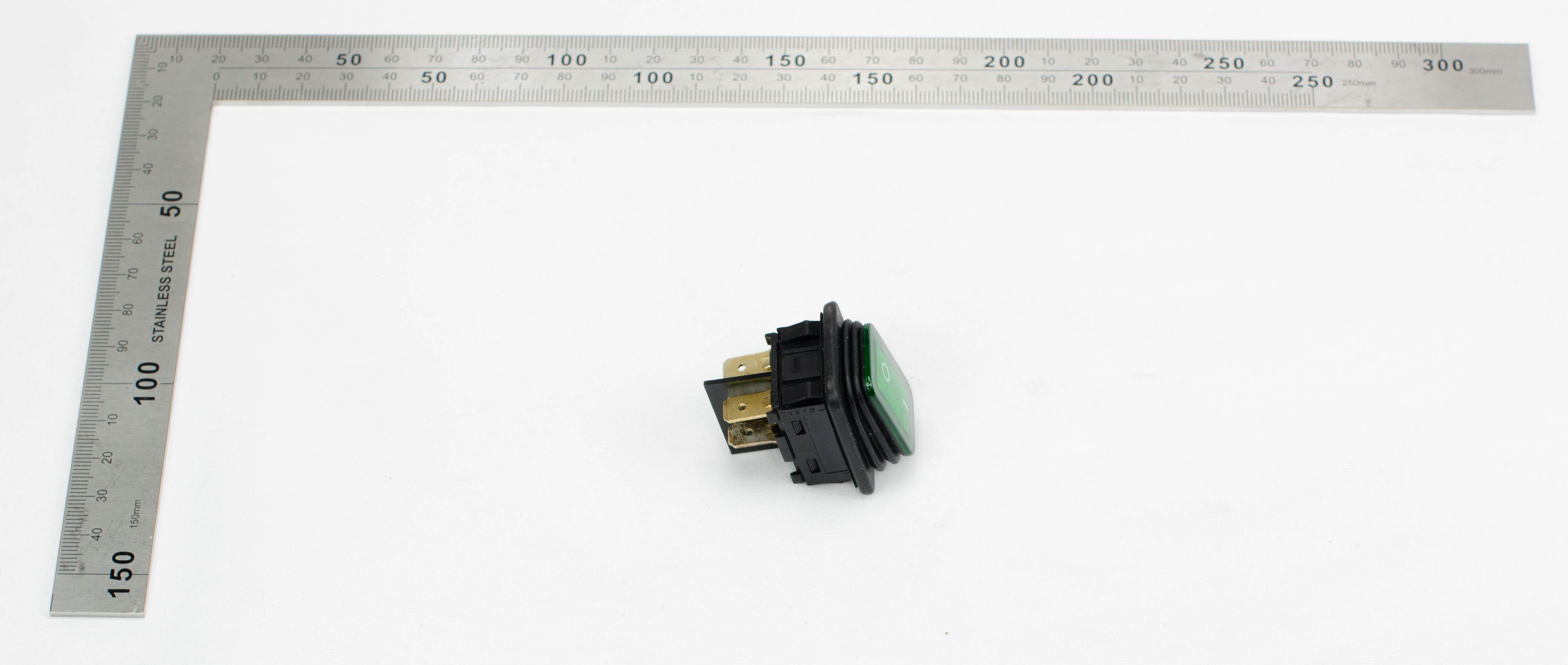 Produktbild Wippschalter 2pol., schwarz gruen, beleuchtet IP65-3